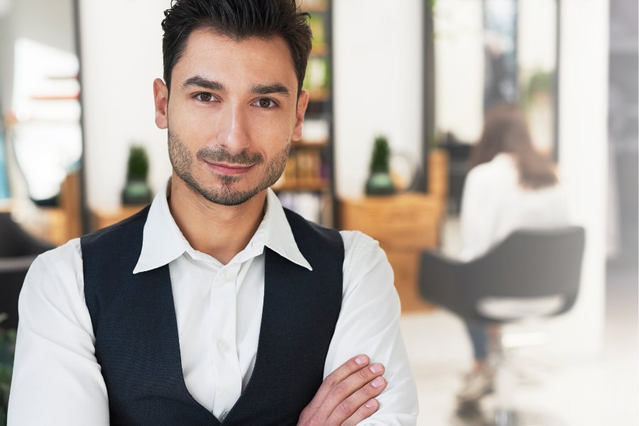 Find the right salon manager with advice from Loop HR